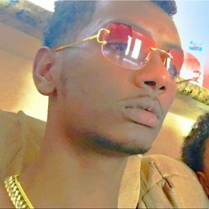 Meet your Posher, Ibrahim